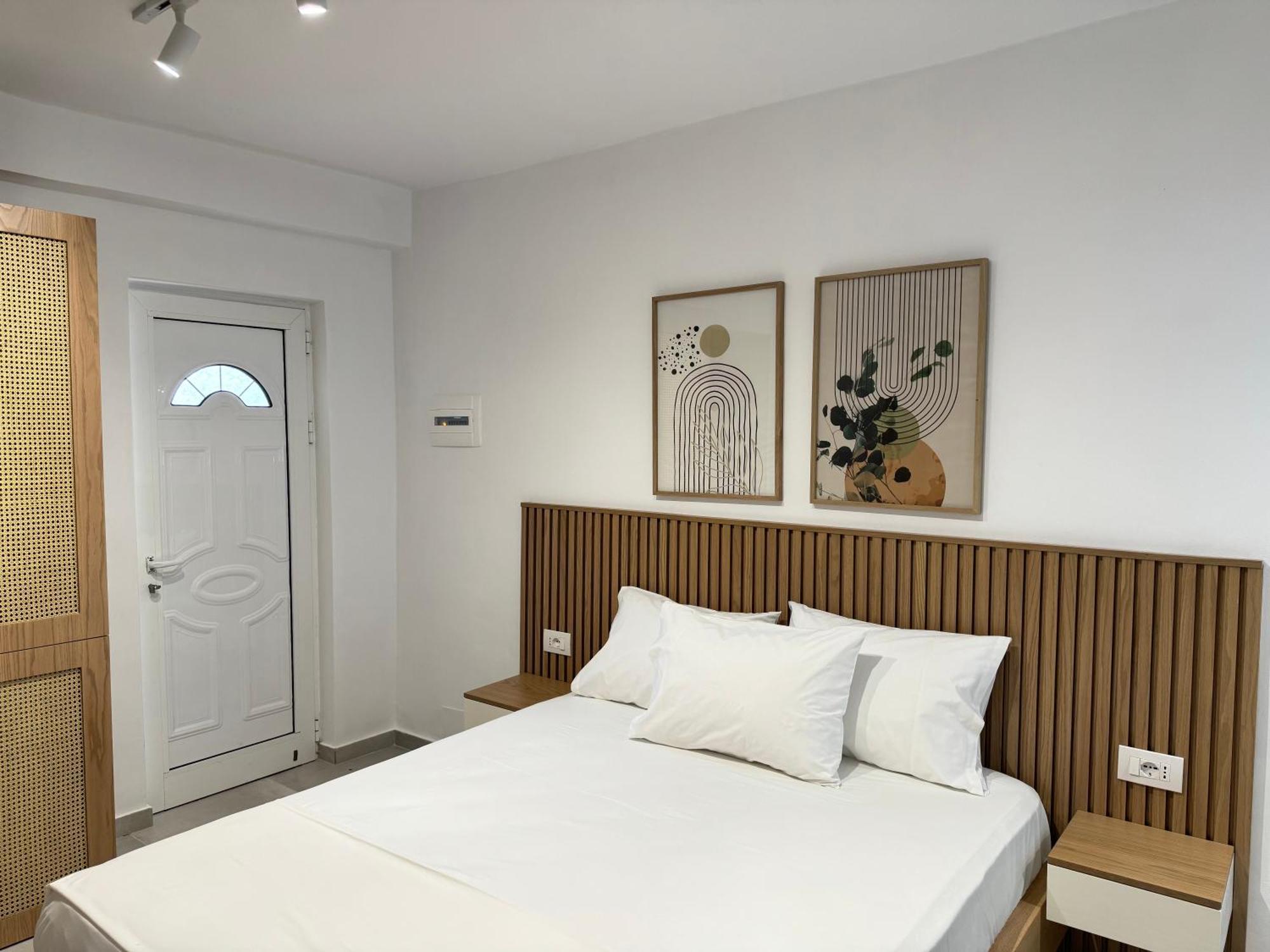 Potami Seashell Hotel Himarë Eksteriør billede